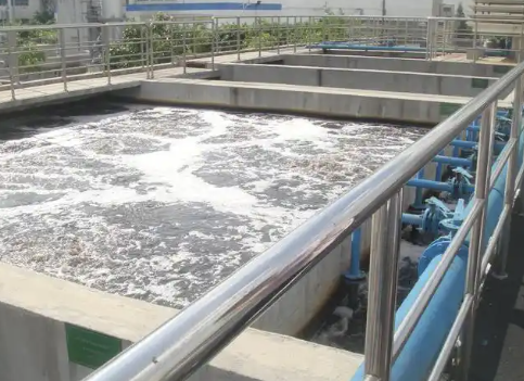 （化工废水消泡剂应用场景）